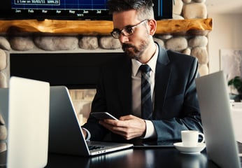 6 Signs That Your Law Firm’s Social Media is Failing Your Business